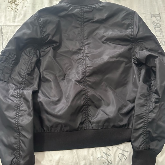 Gap Bomber Jacket - Picture 6 of 6